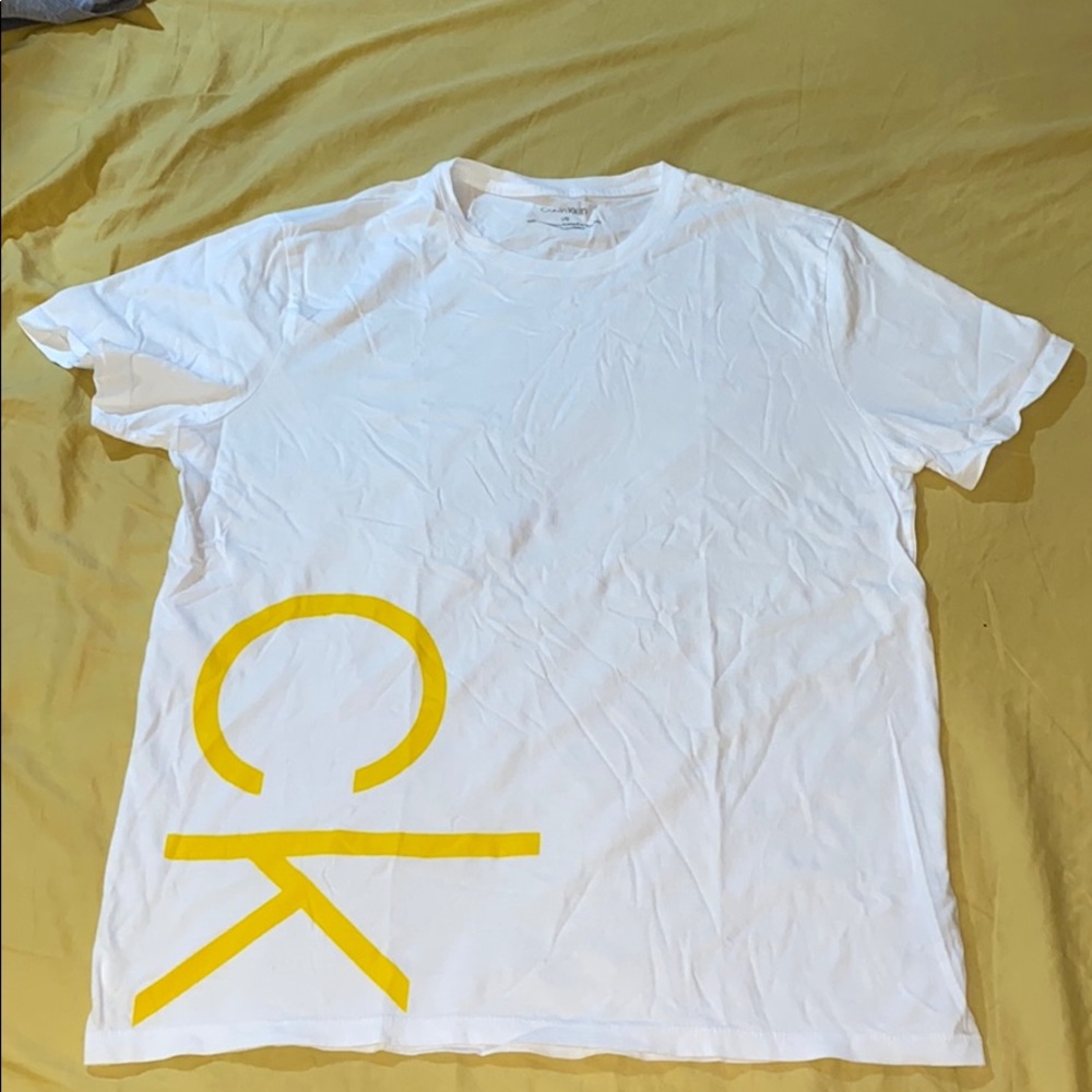 [Never Worn] Calvin Klein T-Shirt